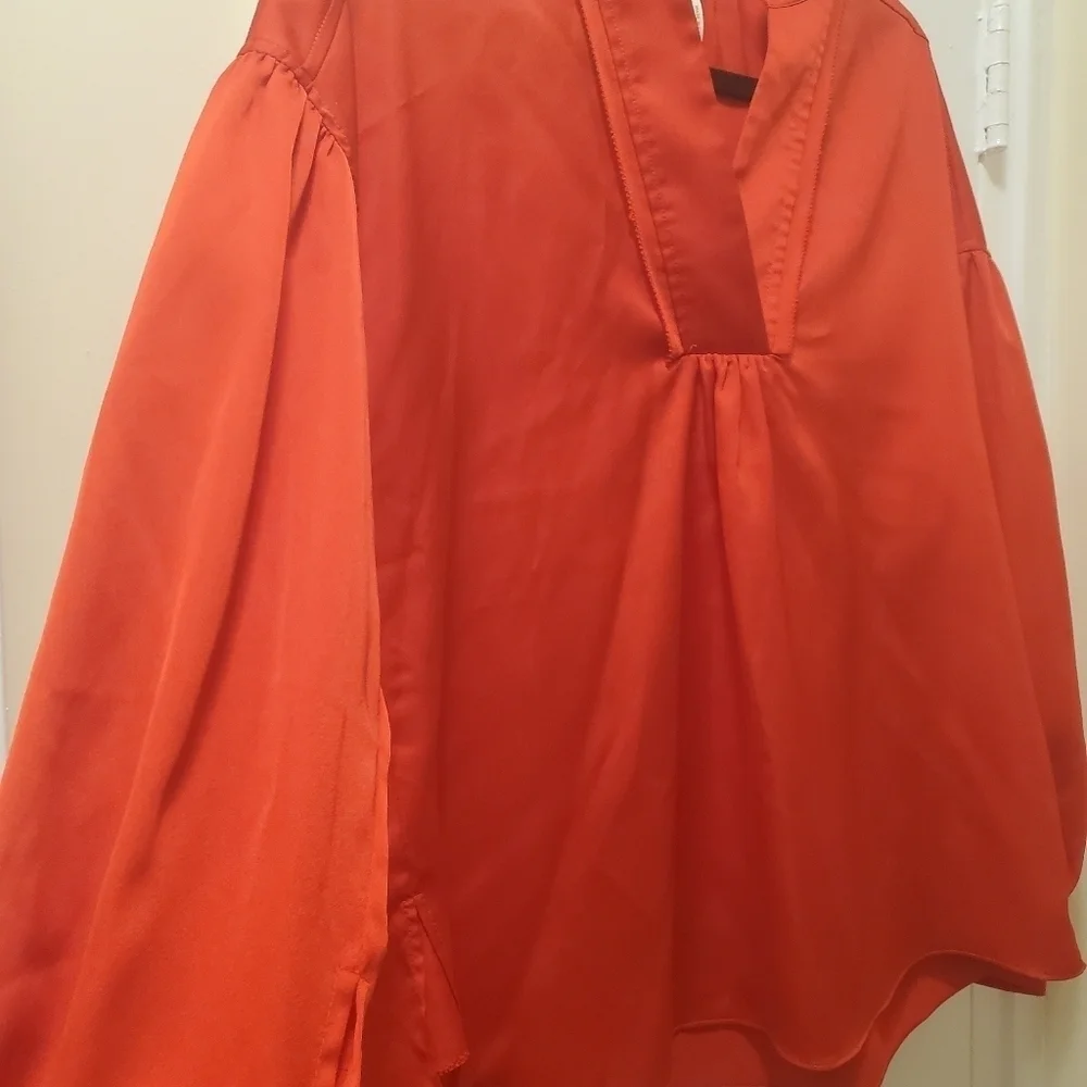 Laundry Red V-Neck Top - Goji Berry - Picture 3 of 13